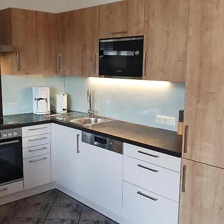 Lenz Διαμέρισμα *